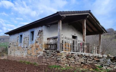 EN VENTA, FINCA URBANA CON  UNA CABAÑA EN VEGA DE PAS, CANTABRIA. Ref 2884 V