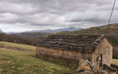 Cabaña pasiega en San Pedro del Romeral, Cantabria