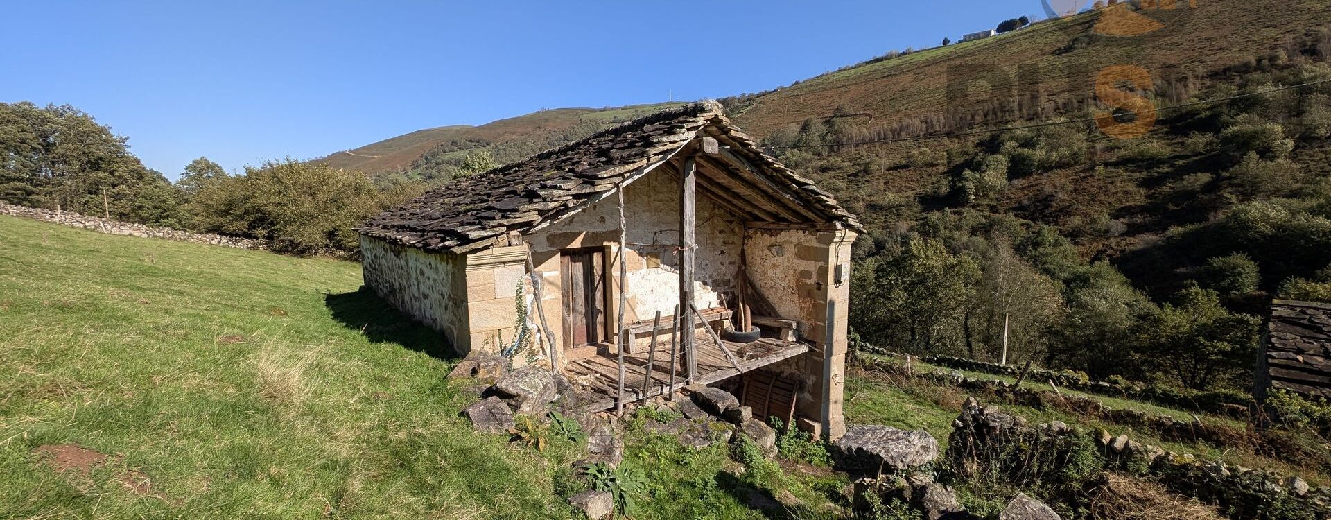 Tu Cabaña en el Valle: Aire Puro y Encanto Rural en Cantabria 🌿 | Ref. 3240 V |